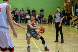 Podziurawiony kosz Wilków