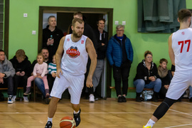 Podziurawiony kosz Wilków