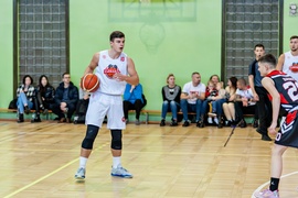 Elbląscy koszykarze z kolejnym zwycięstwem