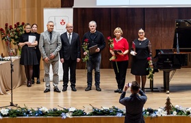 Literaci i filantropi nagrodzeni Literaci i filantropi nagrodzeni