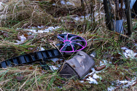 19-latka uderzyła w drzewo na \"starej\" siódemce