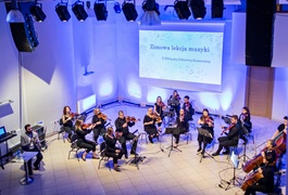 Zimowa lekcja muzyki z EOK