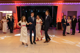 Szczęśliwy, bo studniówkowy piątek trzynastego w ZSTI