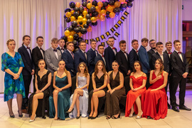 Szczęśliwy, bo studniówkowy piątek trzynastego w ZSTI