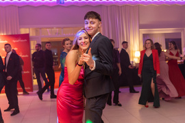 Szczęśliwy, bo studniówkowy piątek trzynastego w ZSTI