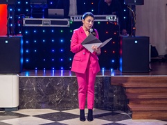 \"Bawcie się świetnie i zapomnijcie się na chwilę\". Studniówka IV LO