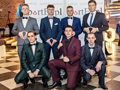 Studniówka ZSEiO: „Jesteście piękni, cudowni i tak też macie się bawić\"