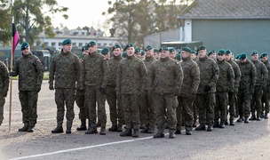 Mariusz Błaszczak w Elblągu: „Nasycamy wojskiem polskim wschodnią część naszego kraju”