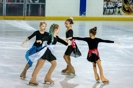 Igrce na lodowisku Helena