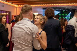 Zabawa z Jagiellończykiem na 102 (dni do matury)