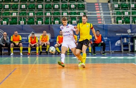 Kanonada przy Grunwaldzkiej. Futsaliści Olimpii w II lidze zdjęcie nr 277453