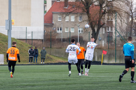 W meczu sąsiadów lepszy drugoligowiec