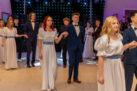 Studniówka I LO. \"To wyjątkowy bal\"