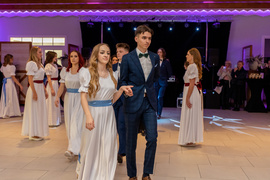 Studniówka I LO. \"To wyjątkowy bal\"