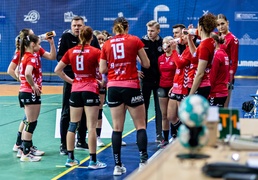 Start przegrał z wicemistrzyniami