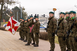 Patriotyczny obowiązek spełniony. Uroczystości pod pomnikiem