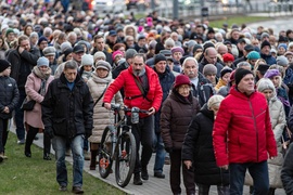 Z krzyżem przez Elbląg