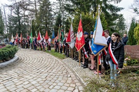 \"Myśl o ich losach powinna łączyć nas wszystkich\"