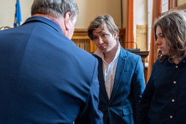 Prezydent rozdał stypendia