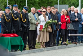 Zapaleni do służby z nową strażnicą