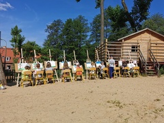 Niesamowity, leśny park zabaw Żłobka, Przedszkola i Zerówki Mały Europejczyk w Elblągu