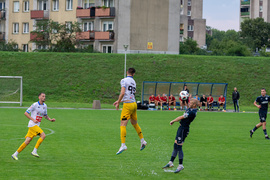 Mokra inauguracja IV ligi