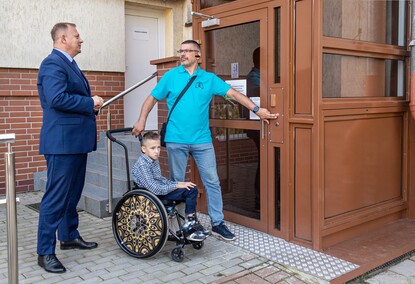 Windą na lekcje