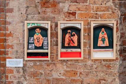 Międzynarodowo w galerii