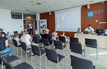 Nauka i technologia na wyciągnięcie ręki
