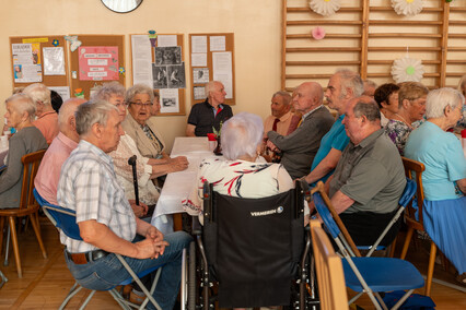 Balety, bigos i bycie z innymi