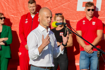 „Bawić się sportem“