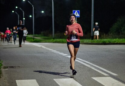 Nocne bieganie na Modrzewinie