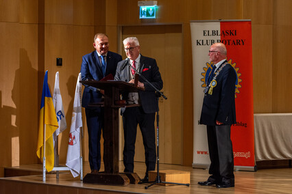 „Z chęci pomagania“