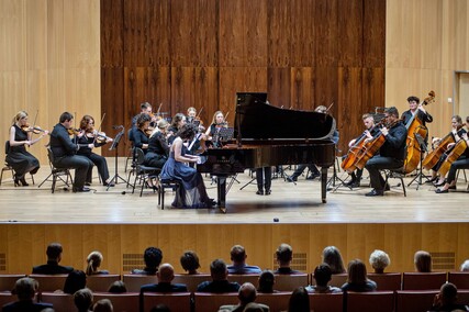 Muzycznym krokiem na zachód