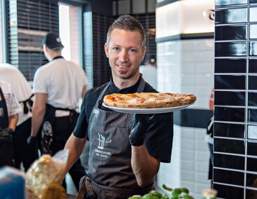 Legendarna włoska pizza nad elbląską rzeką