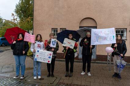 \"Manifestujmy radość, pamiętajmy o badaniach i profilaktyce!\"