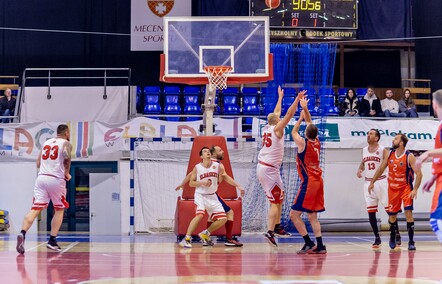 Elbląski walec znowu miażdży