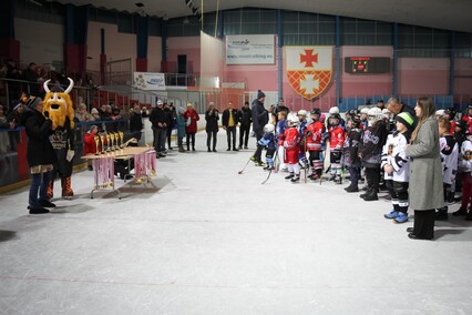 V Turniej Minihokeja na Lodzie w Elblągu