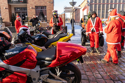 Przyjechały MotoMikołaje