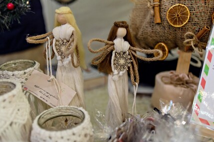 Świąteczne śpiewanie i kolędowanie na starówce