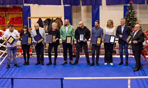 Mikołajkowe pięściarstwo