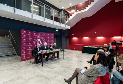 Teatr nasz widziałem ogromny