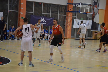 Niepokonany jest nasz Elbasket kochany