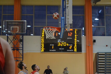 Niepokonany jest nasz Elbasket kochany