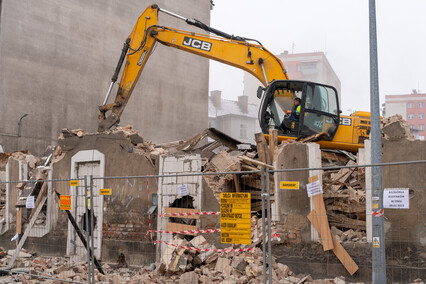 Polna lżejsza o pustostan