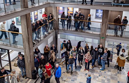 Wernisaż Fotki Miesiąca. \"Najważniejsze to uchwycić właściwy moment\"