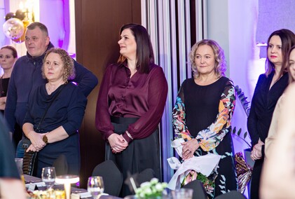 W życiu piękne są chwile. Studniówka LSP