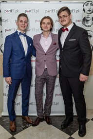 Taki bal jest jeden w życiu. Studniówka ZSTI