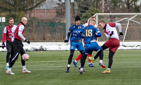 Śnieg, piłka i Olimpia