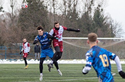 Śnieg, piłka i Olimpia